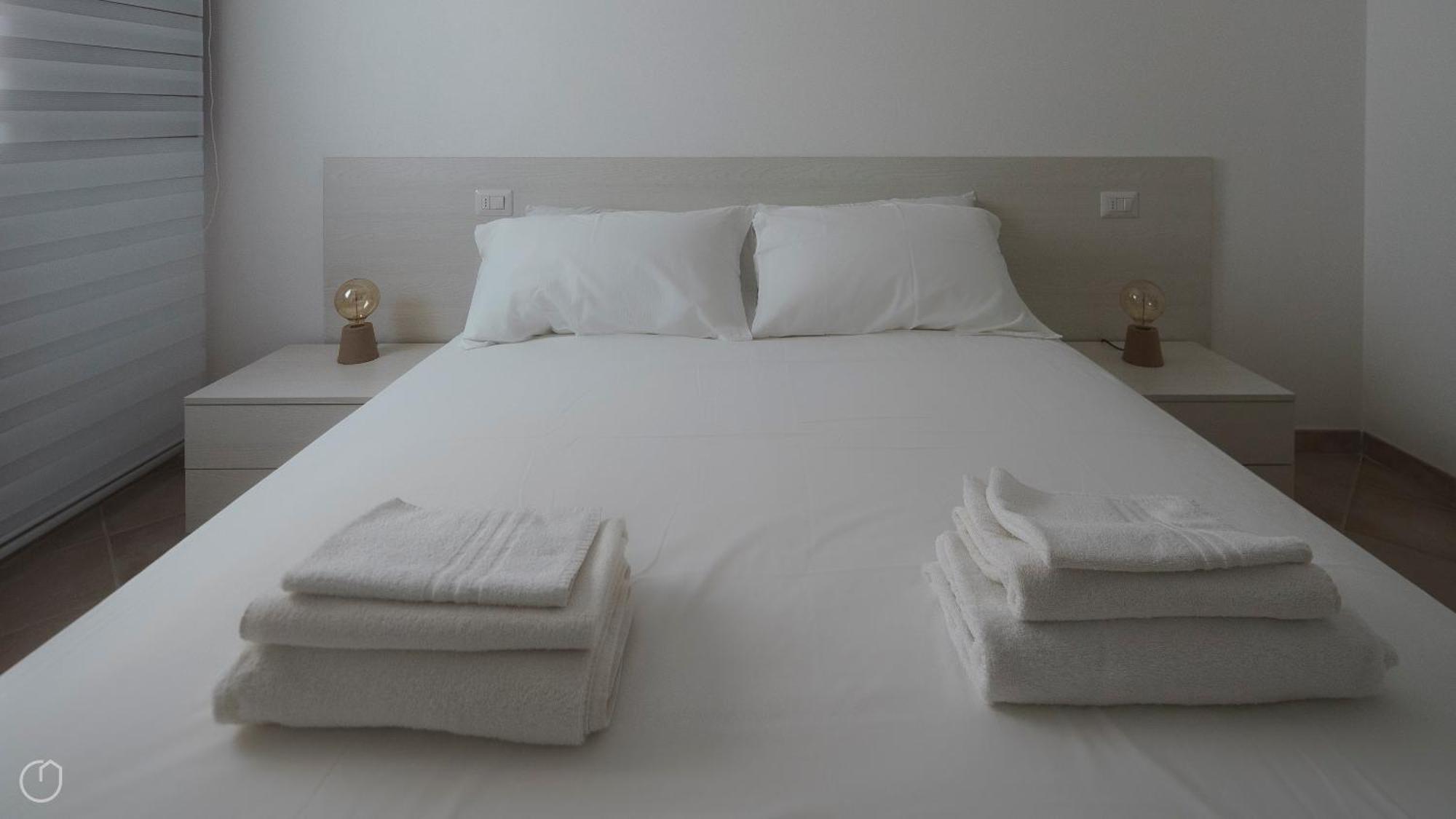 Welcomely - Xenia Boutique House Olbia Luaran gambar