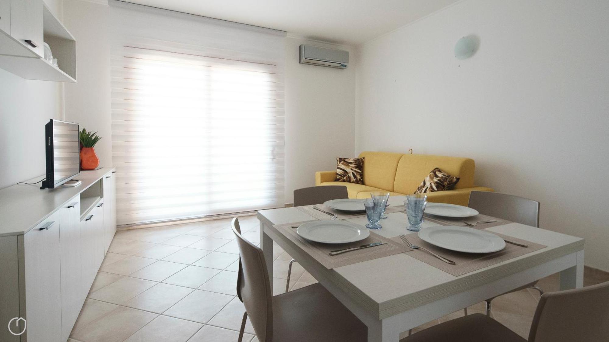 Welcomely - Xenia Boutique House Olbia Luaran gambar